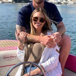 Meet your Posher, Brooke